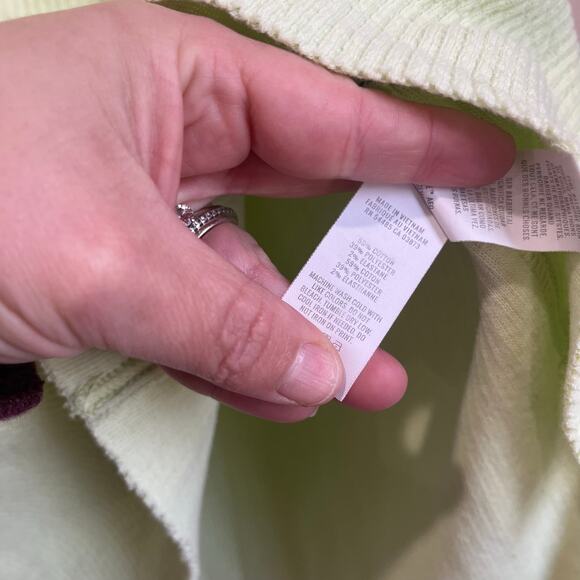 Aerie Light Green Waffle Knit Oversized V-Neck Pullover Sweater Size XS - Picture 5 of 9